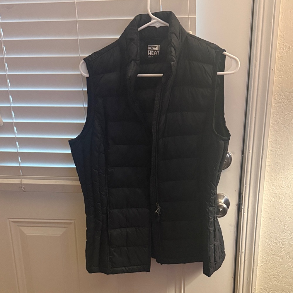 32 Degrees Black Puffer Vest